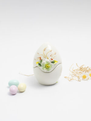 Oeufs de Pâques à la rose verte